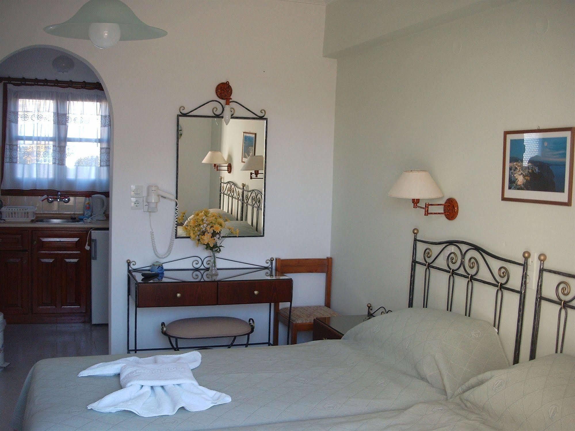 Sunset Studios And Apartments For Adults Over 21 Only Nausa Zewnętrze zdjęcie