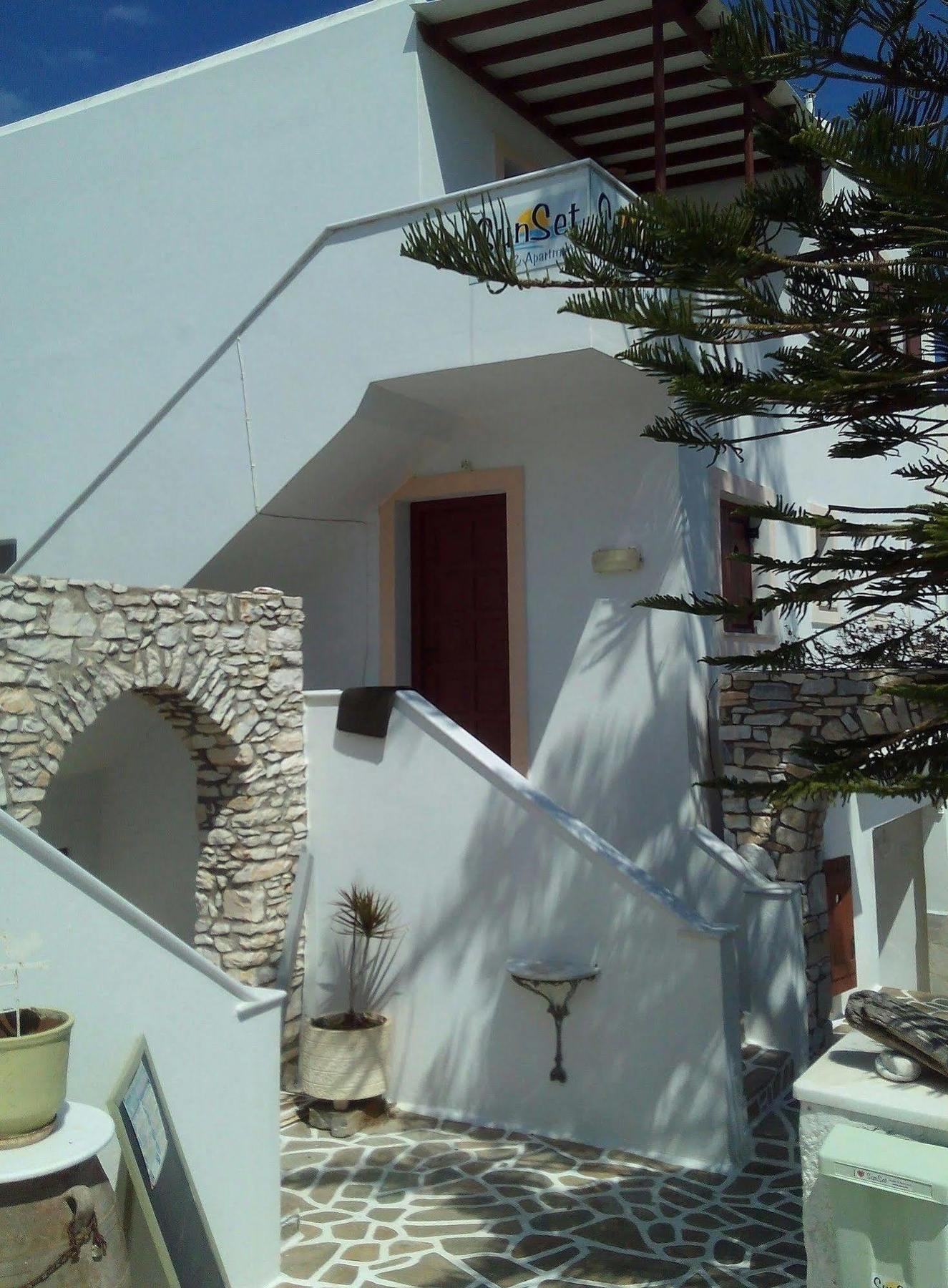 Sunset Studios And Apartments For Adults Over 21 Only Nausa Zewnętrze zdjęcie